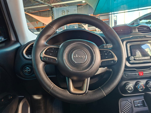 Jeep Renegade Renegade Sport 1.8 4x2 Flex 16V Aut.
