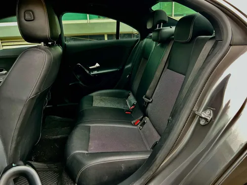 Mercedes-Benz Clase CLA 1.6 200 Cgi Sport At
