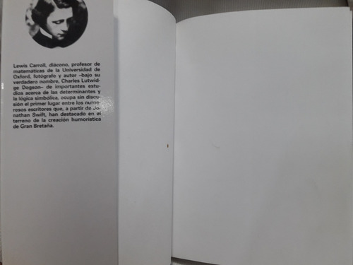 Imagen 4 de 6 de Paraguas De Rectoria Cajon De Sastre Lewis Carroll Parsifal