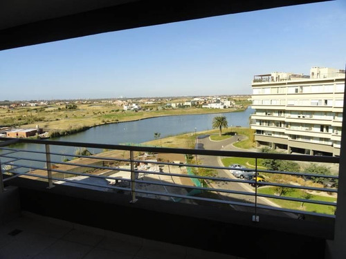 Imagen 1 de 6 de Venta 2 Amb Increible Vista Al Alago