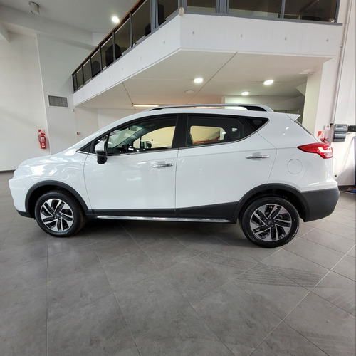 Imagen 8 de 19 de Jac S3 Fl 1,6 Cvt Automatico 6 Marchas Linea Nueva