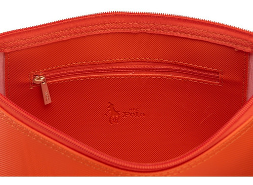 Imagen 6 de 7 de Crossbody Hpc Polo Con Logo Bordado