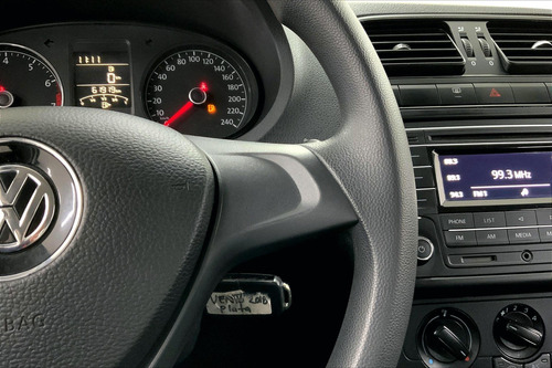 Imagen 23 de 25 de Volkswagen Vento 4 Pts Starline, Tm5, A/ac, Mp3, R-15