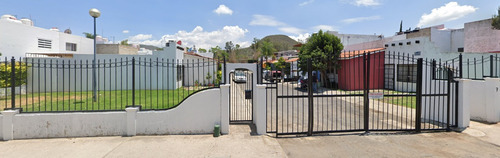 Ram-venta Casa En Fraccionamiento $ 732,000.00, Tivoli, Res San Miguel, Tlajomulco, Jalisco 