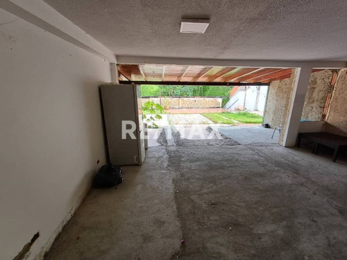 Imagen 4 de 12 de Townhouse En Venta En La Bonita