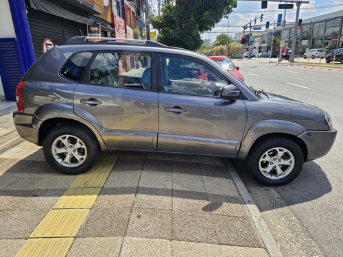 Hyundai Tucson 2.0 Gls 4x2 Flex Aut. 5p