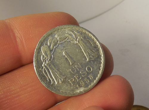 Moneda De 1 Peso, De Aluminio, Chile 1958.