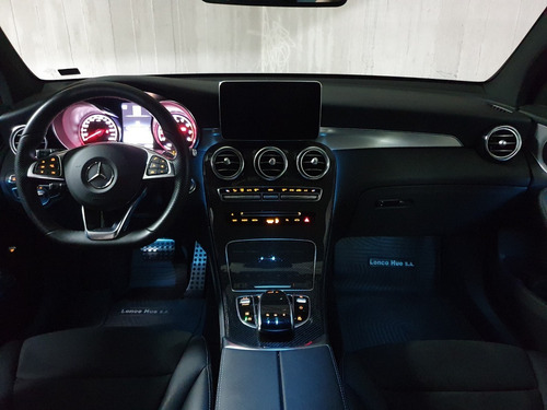 Mercedes Benz Glc 300 Coupe Año 2017 Color Gris As Automobil