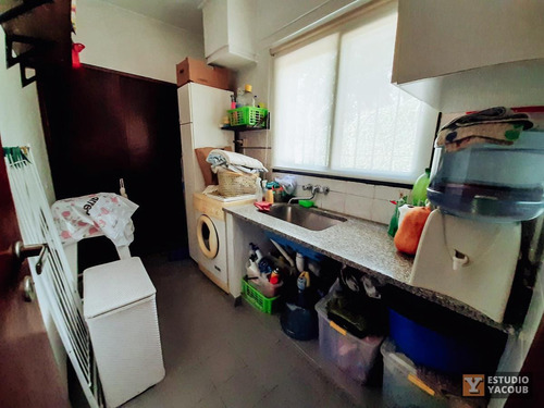 Casa Venta 3 Dormitorios 2 Baños 1 Cochera 1 Quincho 270 Mts 2 Totales - La Plata