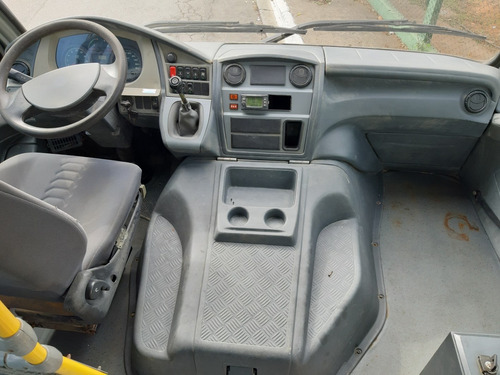 Imagem 10 de 15 de Volare V8 4x4 Volare V8 4x4