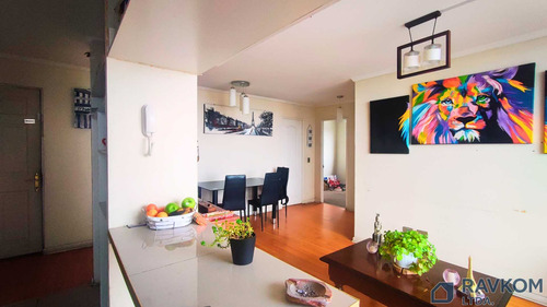 Amplio Depto Remodelado En Venta! 2d,2b,1e (97260)
