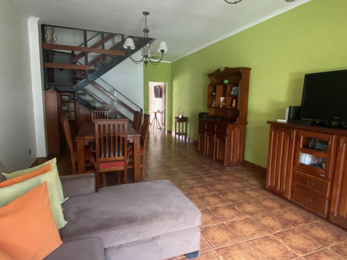 Imagen 3 de 24 de Duplex 4 Amb C/ent Auto, Patio Y Playroom