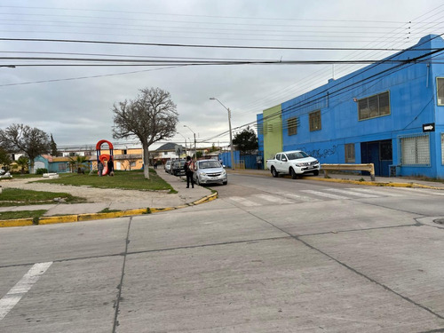 Se Vende Sitio Correspondiente A 2 Casas, Con Galpón