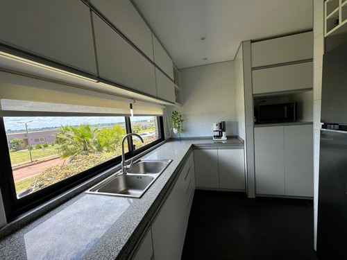 Venta Casa 3 Dormitorios En Barrio Privado - Colinas De Carrasco