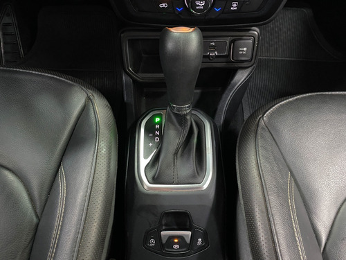 Imagem 4 de 15 de Jeep Renegade
