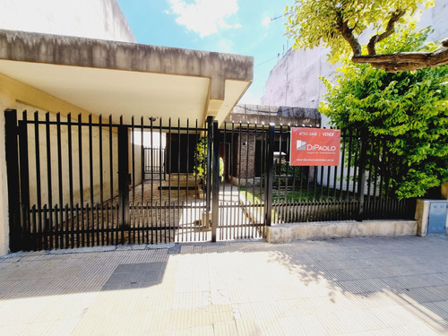 Venta Casa 3 Amb Villa Libertad. Cochera, Jardin, Patio Y Qu