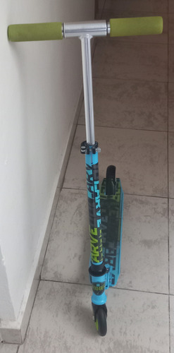 Scooter Madd Gear Carve Azul Celeste (Usado)