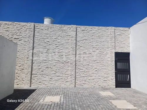 Venta De Casa Nueva, Con Alberca, Amplio Jardín Y 4 Recámaras, Atlixco, Puebla