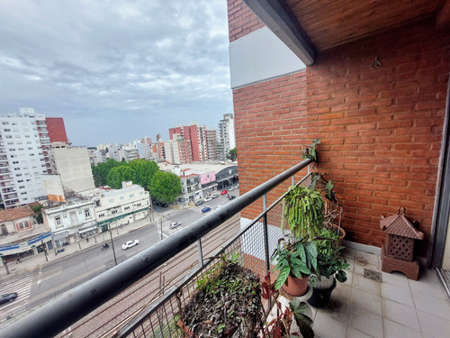 Departamento 3 Amb Con Balcón Y Cochera En Ramos Mejía