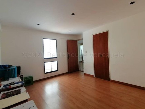 Imagen 12 de 13 de Casa En Venta En Clnas De Santa Monica 22-100 #ventasdeleste