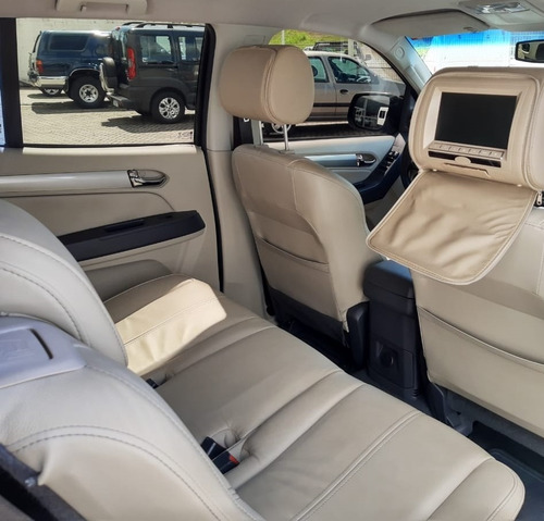 Imagem 8 de 15 de Gm Trailblazer Ltz 4x4 07 Lugares 2013