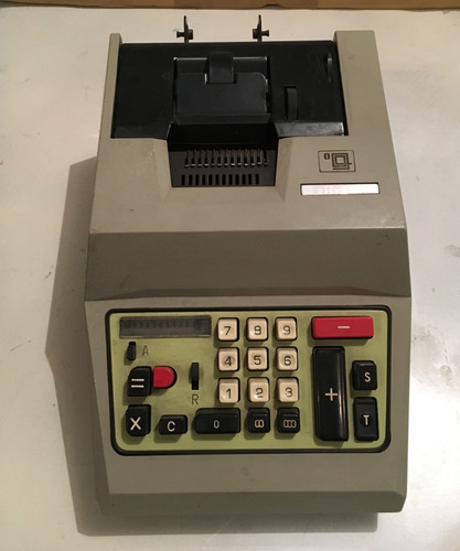 Máquina Calculadora Clàsica Antigua Olivetti (Usado)