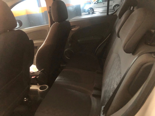 Fiat Palio Attractive 1.0
