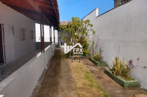 Imagem 10 de 14 de Casa Com Piscina Em Itanhaém, Lado Praia 1800 Metros Do Mar