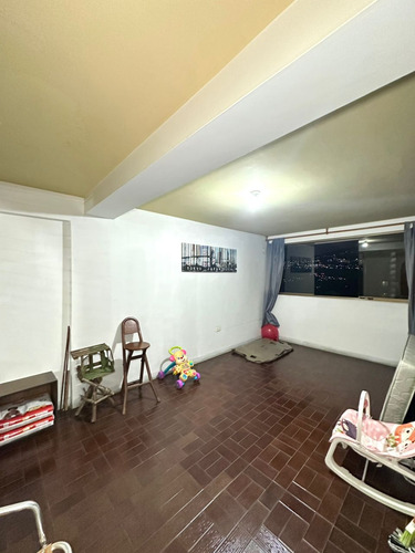Apartamento En Venta Los Kioskos San Cristóbal Mg126