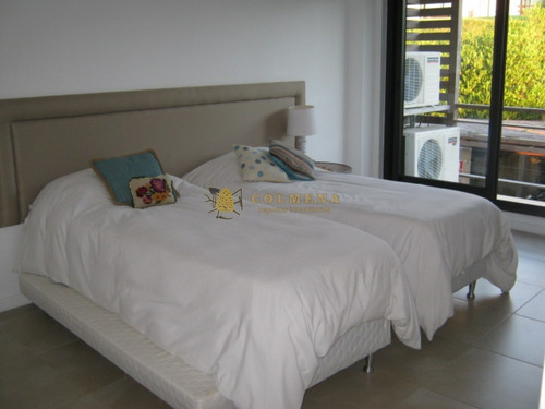 Apartamento En Venta Y Aqluiler, Punta Ballena, Punta Ballena, 2 Dormitorios.- Ref: 3929