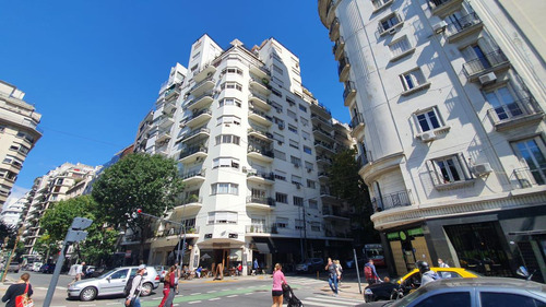 Venta Departamento En Recoleta, Excelente Ubicación - Barrio Norte