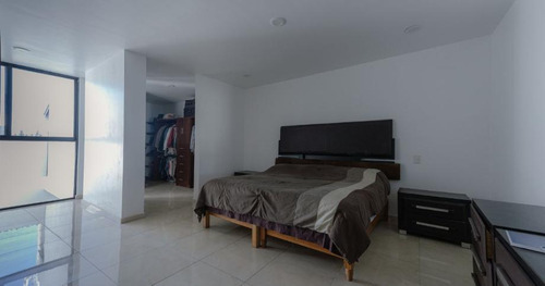 Exclusiva Residencia En Condominio Cerrada De La Fe, Aguascalientes