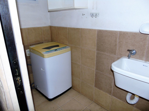 Venta Villa Sarmiento Triplex 4 Amb. Apto Credito