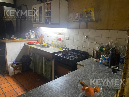 Casa En Venta A Refaccionar. San Fernando Centro, 4 Ambientes Con Jardin Apto Credito