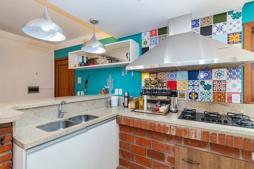 Imagem 8 de 23 de Apartamento À Venda No Bairro Jardim Botânico - Porto Alegre/rs - O-26772-43834