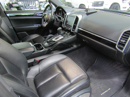 Porsche Cayenne 4.2 Diesel S At