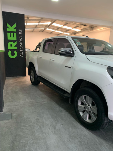 Toyota Hilux Pick-Up 2.8 Cd Srv 177cv 4x2 At