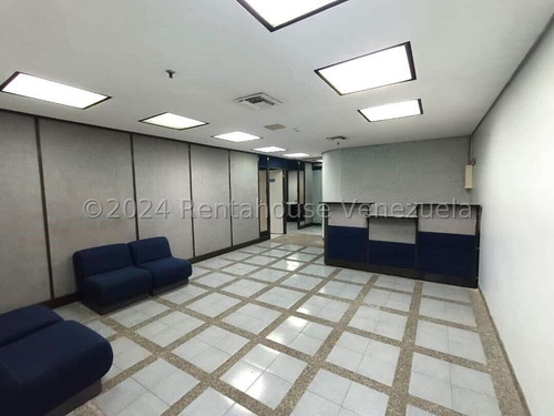 Oficina En Venta / La Urbina Yo 25/2218