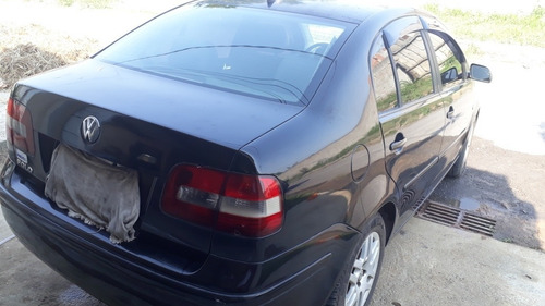 Volkswagen Polo Sedan 2006 1.6 Comfortline Total Flex 4p
