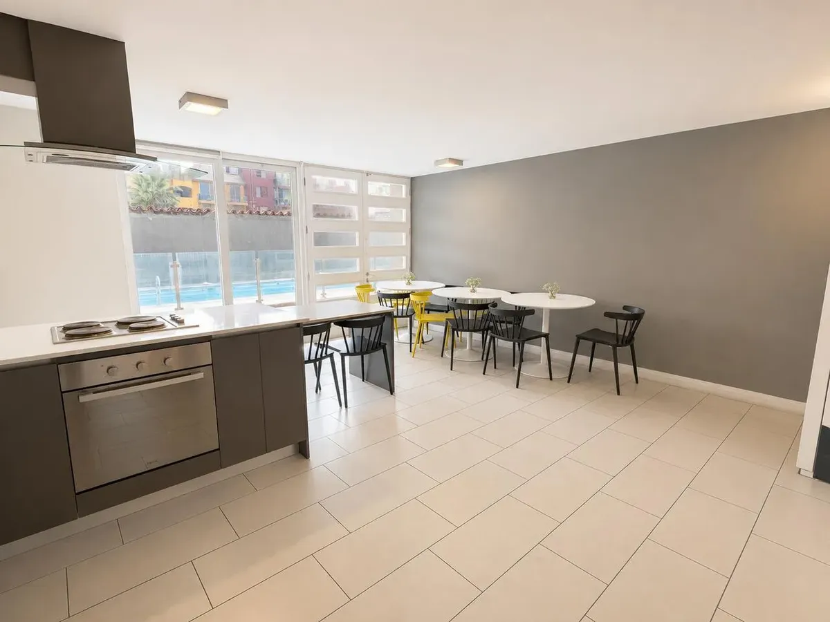 Imagen 4 de 30 de Venta Plaza Egaña 3 Dorm 2 Baños Est Y Bod Metro L3 L4