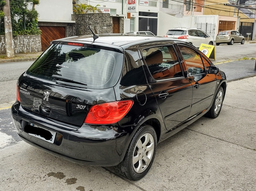 Peugeot 307 1.6 Presence Pack Flex 5p 2010