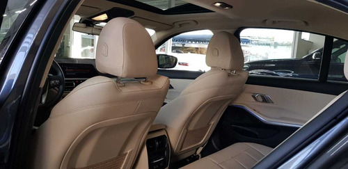 Imagem 14 de 14 de Bmw 330i 2.0 Sport At