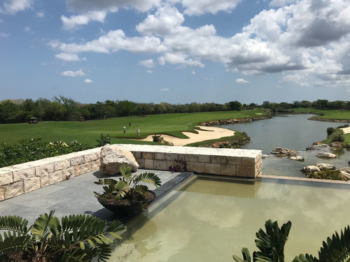 Imagen 30 de 30 de Casa En Venta En Yucatan Country Club Frente Al Hoyo 8 Y 18