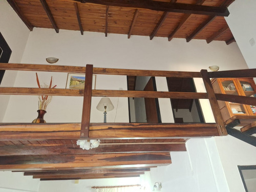 Vendo Muy Linda Casa En Villa Elisa, Excelente Ubicacion!!