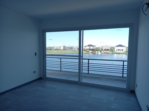 Imagen 12 de 26 de Casa En Venta En Puertos Del Lago, Escobar, G.b.a. Zona Norte