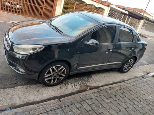 Fiat Gran Siena 1.6 16v Dualogic 2014