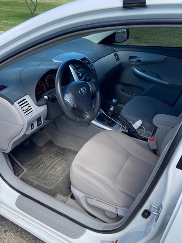Toyota Corolla 1.8 Xei Mt 140cv 2014