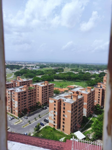 Imagen 7 de 23 de Apartamento En Venta En La Av Bolivar, Urb Los Jardines 04121994409