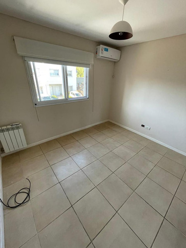 Casa En Venta/alquiler, Pilar
