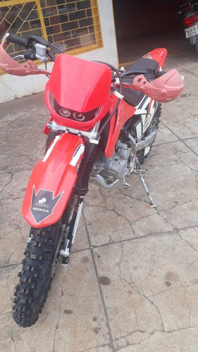 Imagem 5 de 7 de Honda Srf 230